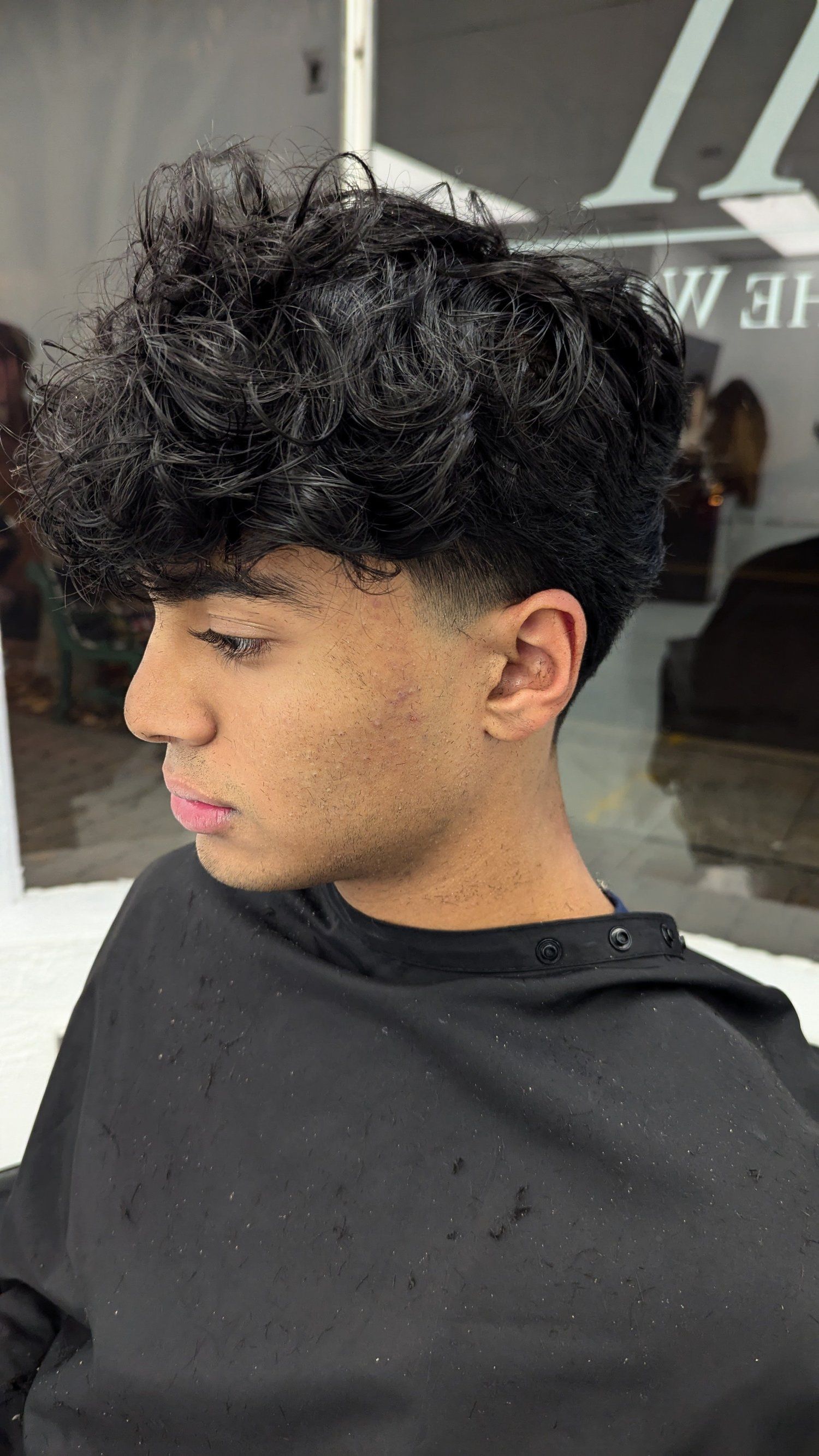 Curls & Waves, Mullets & Bursts, Tapers by Ross at THE WILLMAN